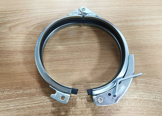 Galvanized Steel Heavy Duty Pipe Clamps 120mm Untuk Sistem Saluran