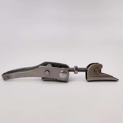 Pipe Clamp Connector Customized Carbon Steel Metal Stamping Parts Ventilasi Penghapusan debu Aksesoris pipa